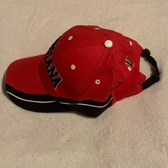 Indiana University Hoosiers Red & Black hat - Picture 2 of 7
